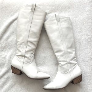 Universal Thread Sadie White Western Boots